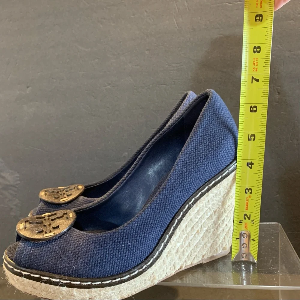 Tory Burch Blue Canvas Stylish Navy Wedge Heels. Size 6.5